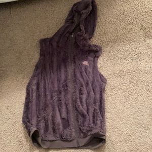 North face furry vest